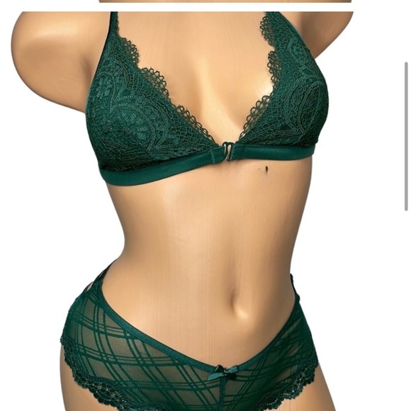 VICTORIA SECRET BODY BY VICTORIA EMERALD GREEN LACE BRALETTE SNAP FRONT XS - Picture 10 of 14